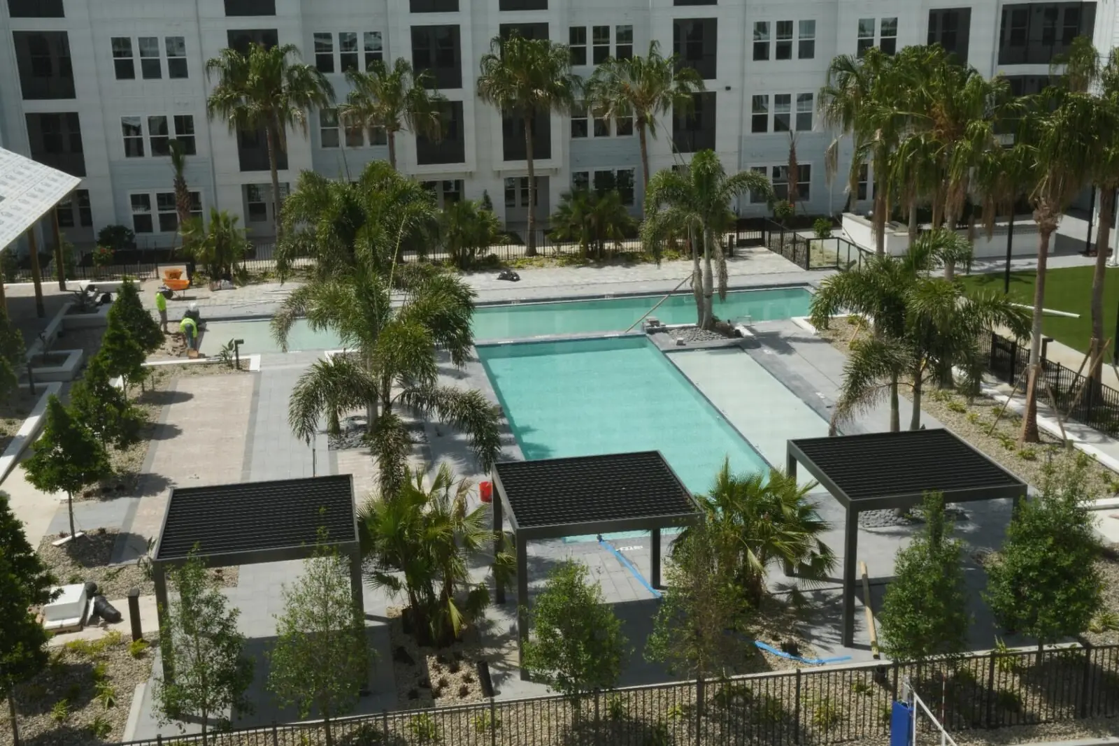 Hallmark Pool & Spa World / Pool Builder Orlando pool design and build